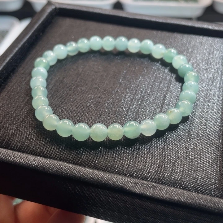 翡翠未镶嵌手链多样性发货