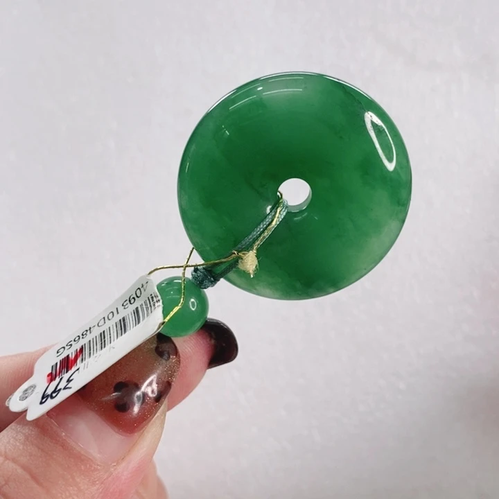 石英质玉未镶嵌颈饰