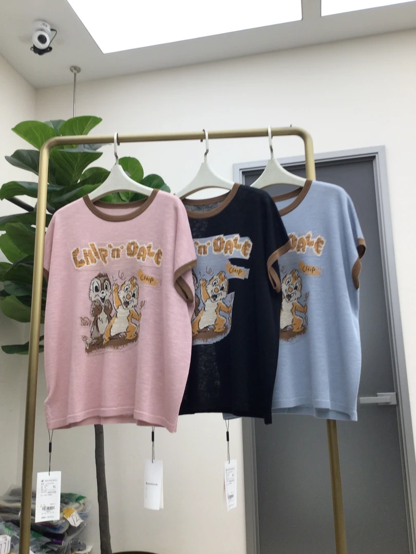 水淼春季毛织松鼠套头衫0708