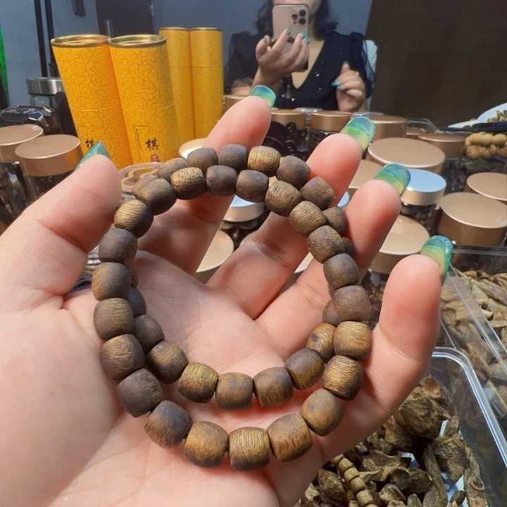 木艺奇楠鼓珠手串