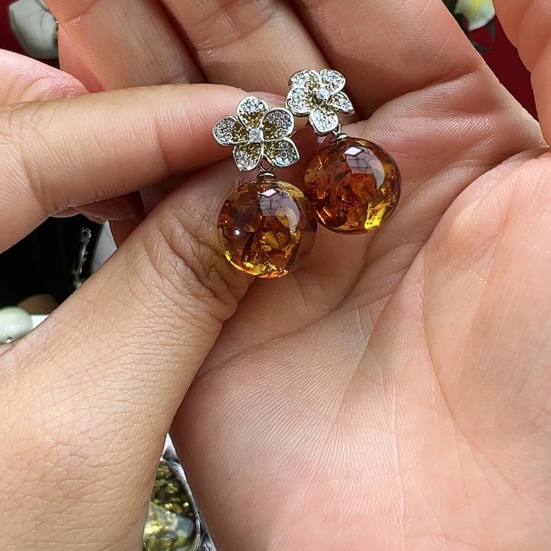 琥珀手镯未镶嵌耳坠