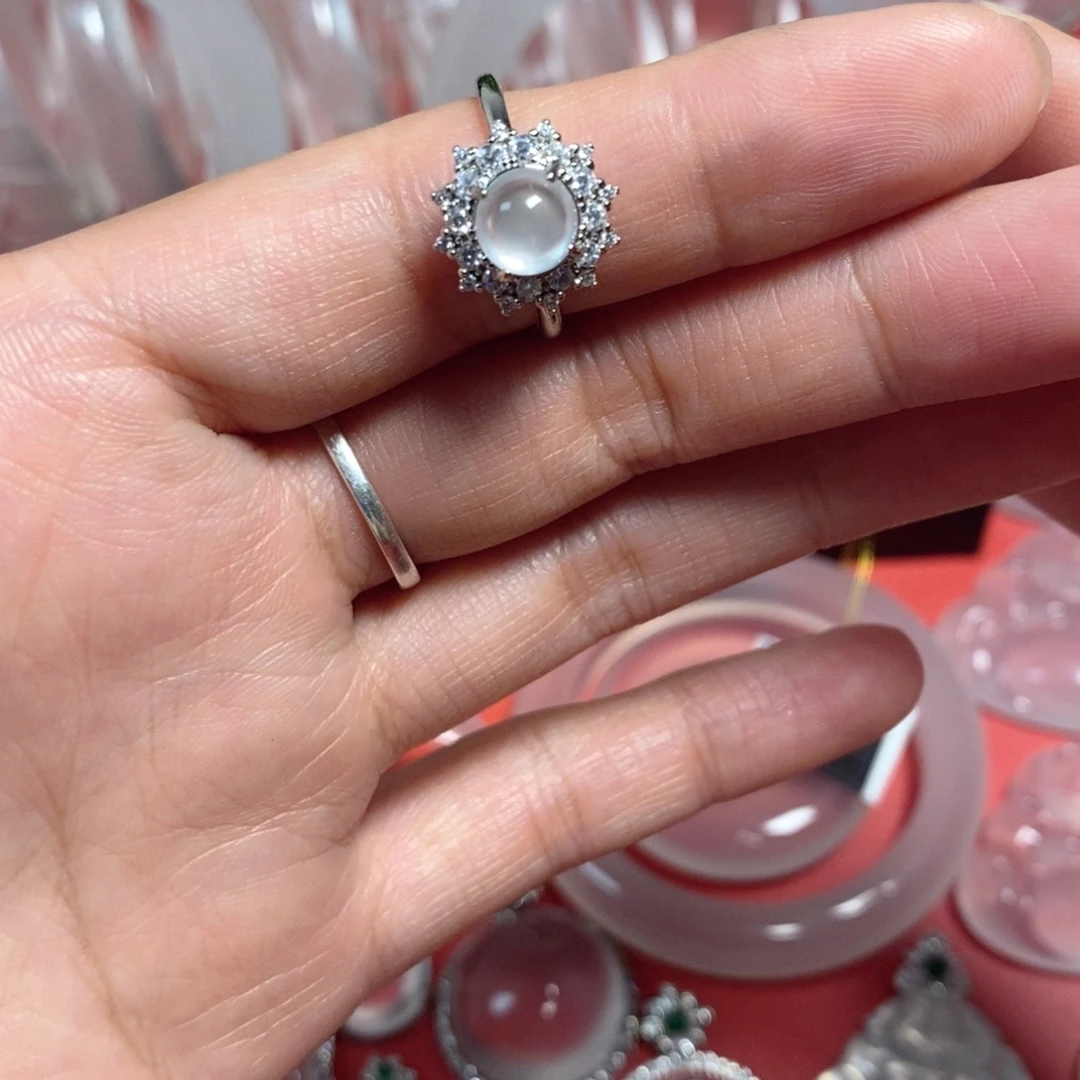 石英质玉合金戒指