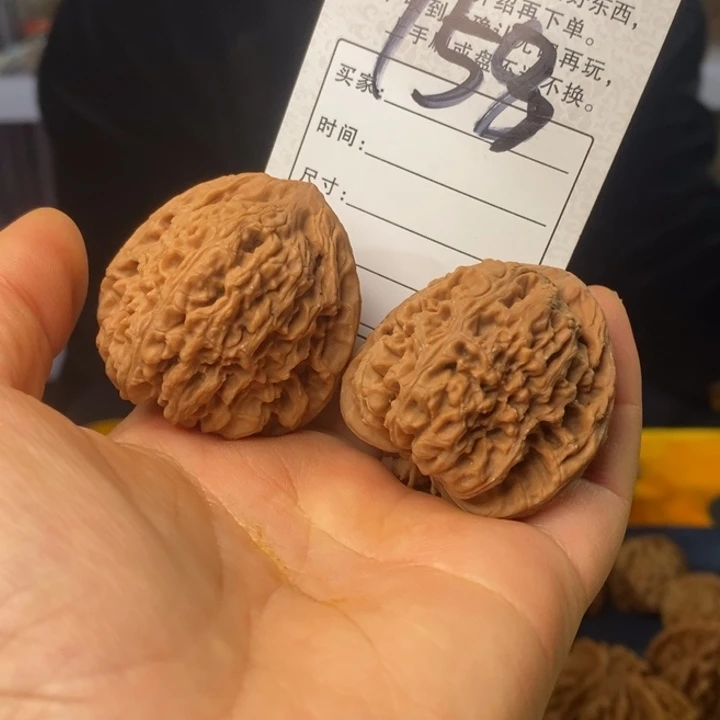 文玩核桃吊坠文玩核桃南疆高炮38～39