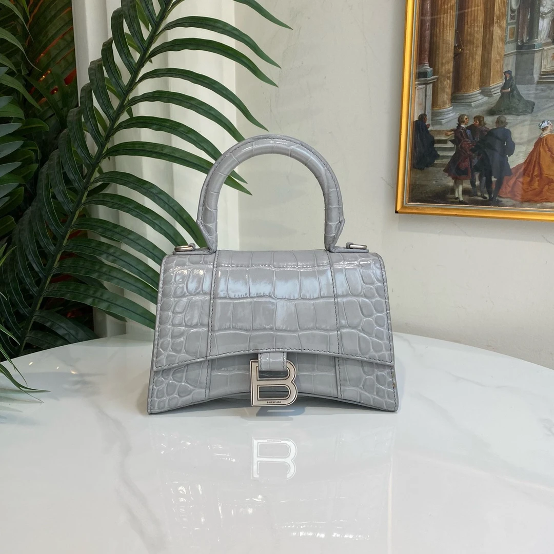 95新 Balenciaga/巴黎世家 御古屋/49978/灰色xs沙漏 肩带后配