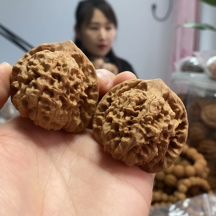 文玩核桃把件46官帽老树
