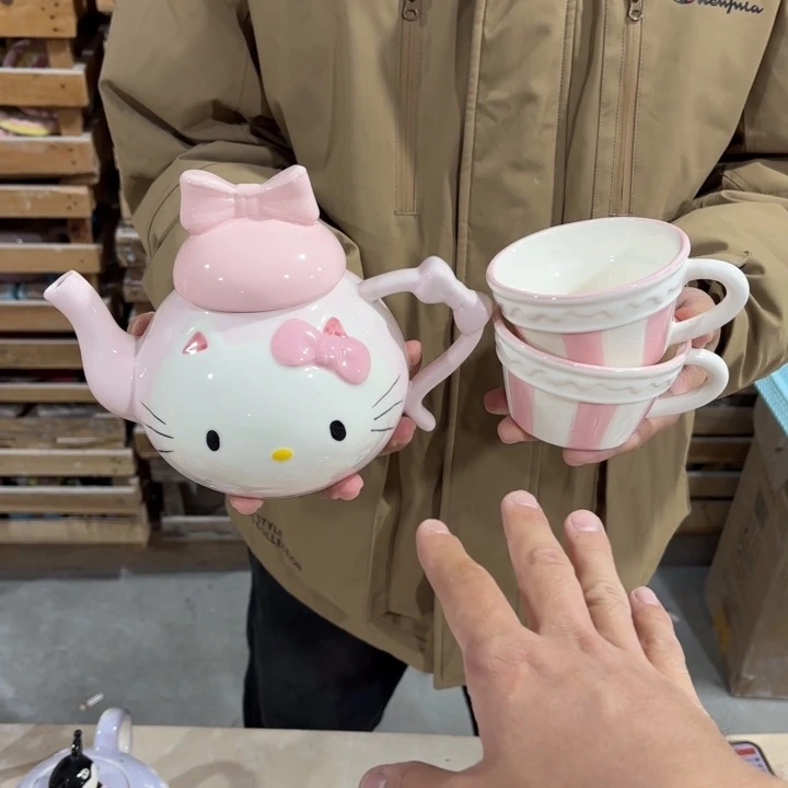 我们都在努力的生活着呢
