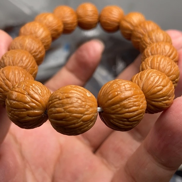 猴头核桃吊坠文玩手串