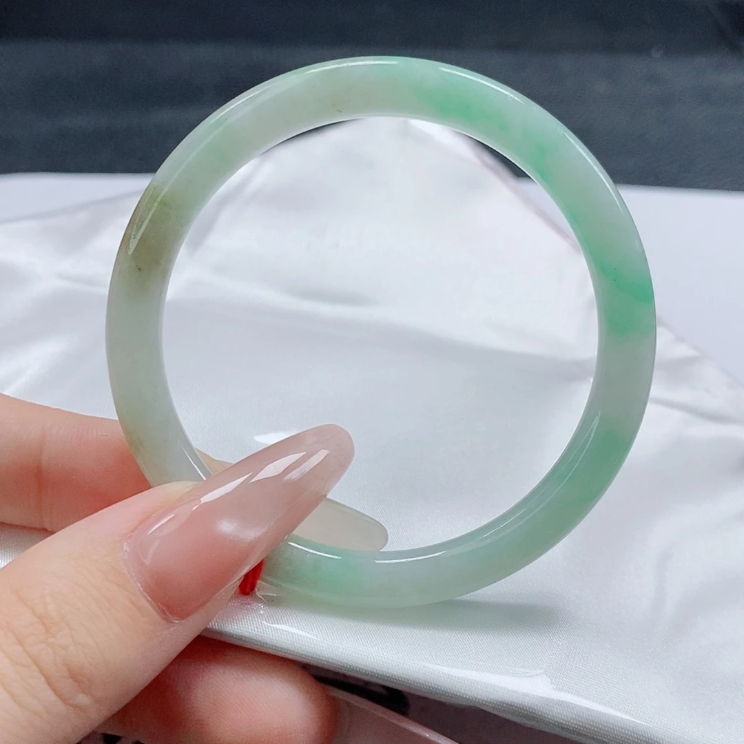 【闪购商品】未镶嵌手镯（圆镯）翡翠439号