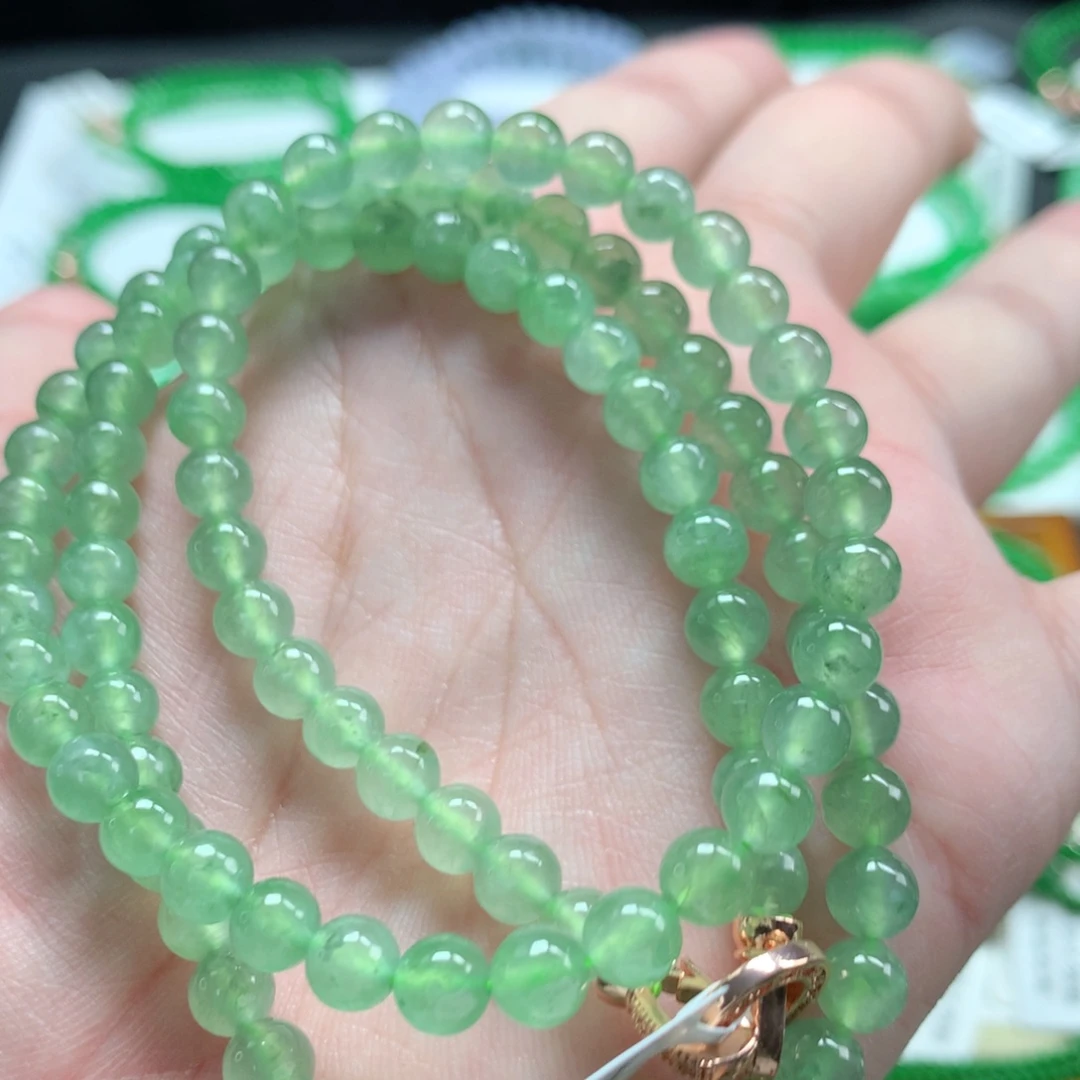 翡翠未镶嵌手链翡翠