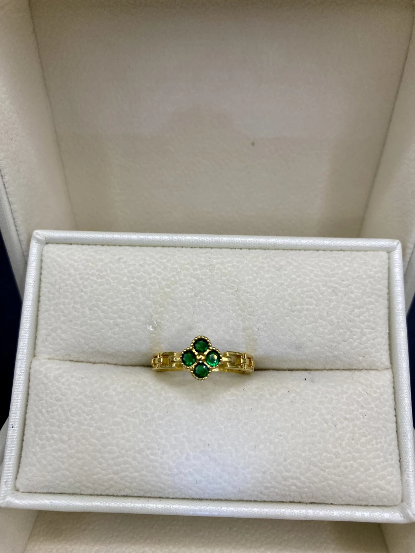 戒指 【星辉绚灿  闪耀之星】B719