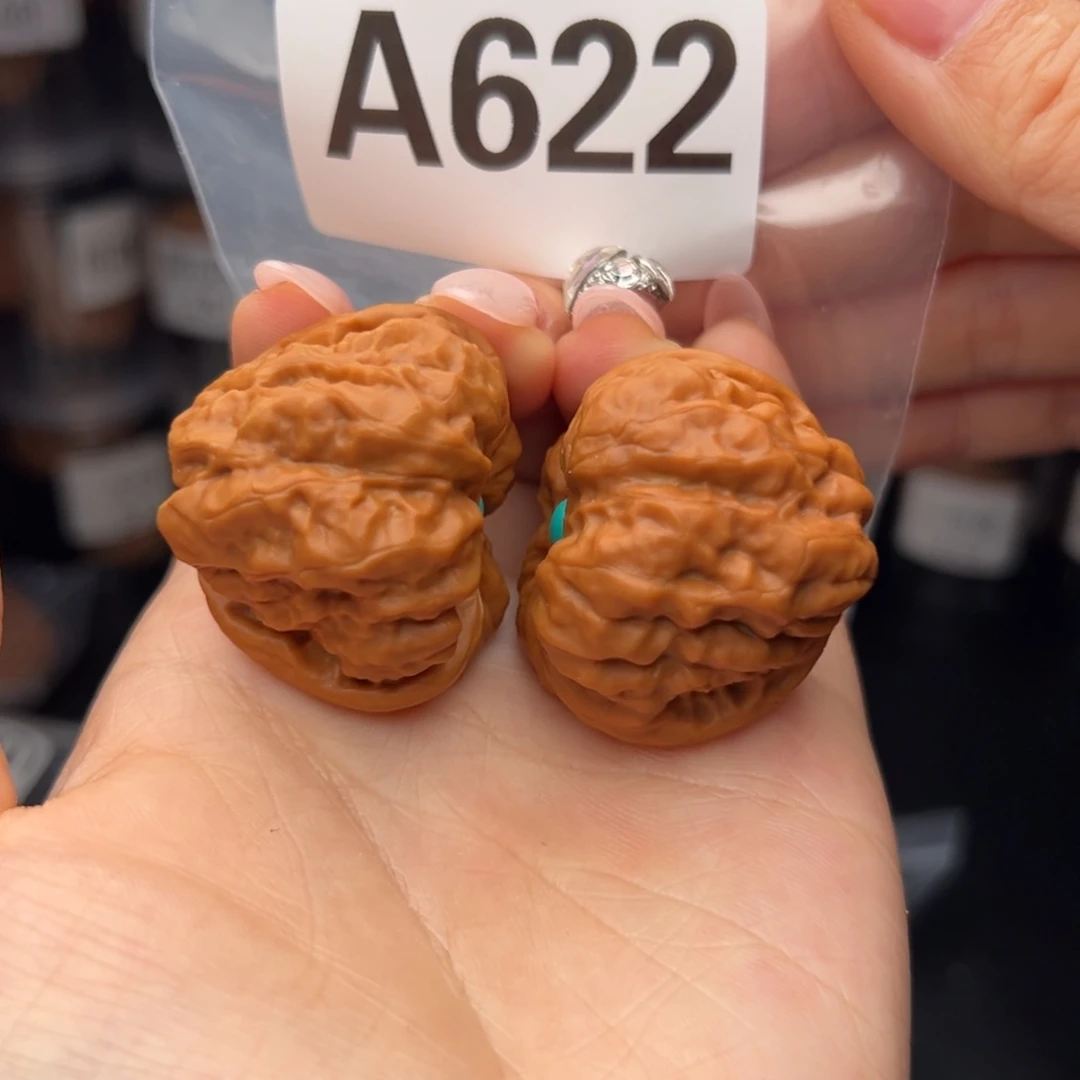 文玩核桃吊坠蛤蟆头39