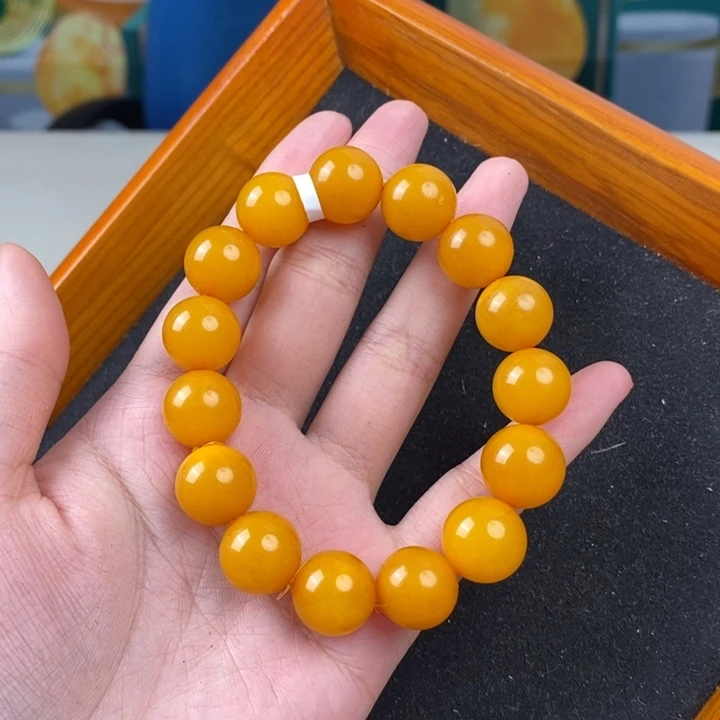 未镶嵌蜜蜡珠宝奇石