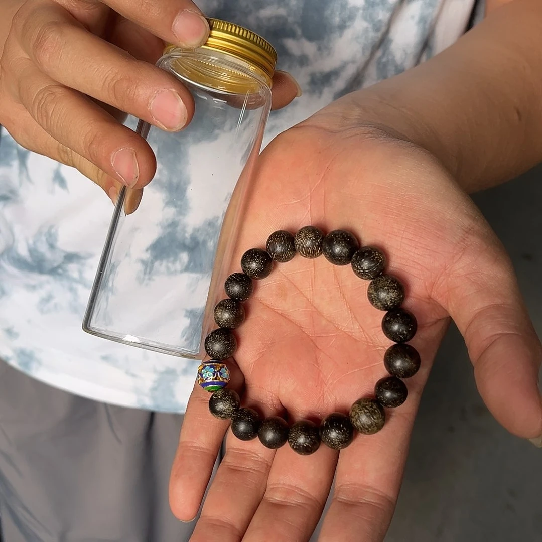 大叶紫檀（黑酸枝木类）