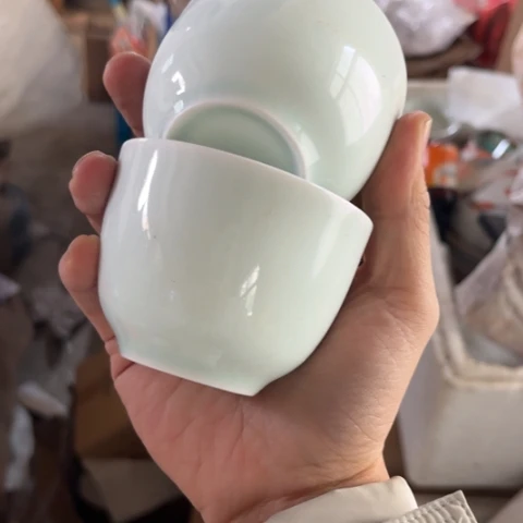 其他瓷杯两个陶瓷