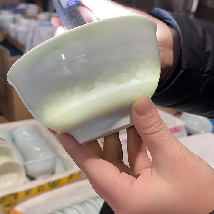 瓷片青瓷八宝浮雕米饭碗4个，包邮