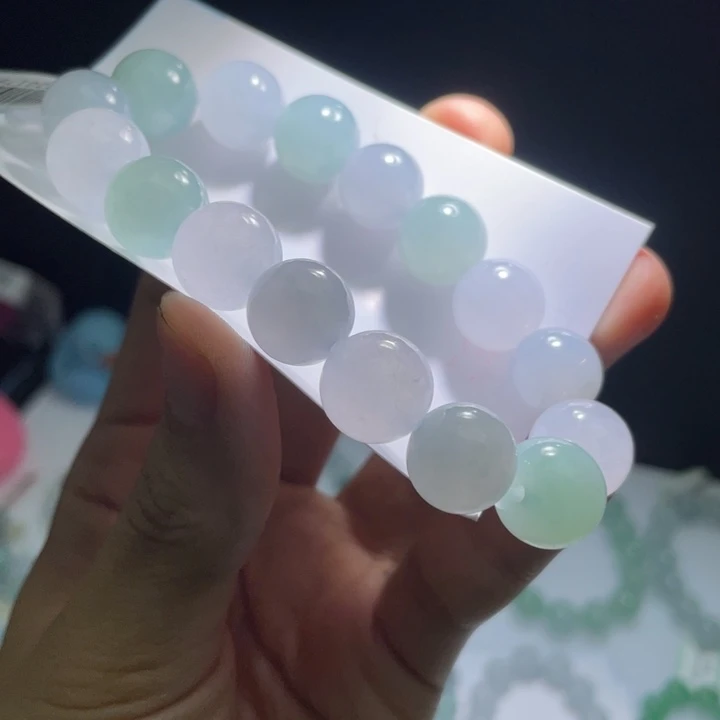 未镶嵌定制翡翠翡翠