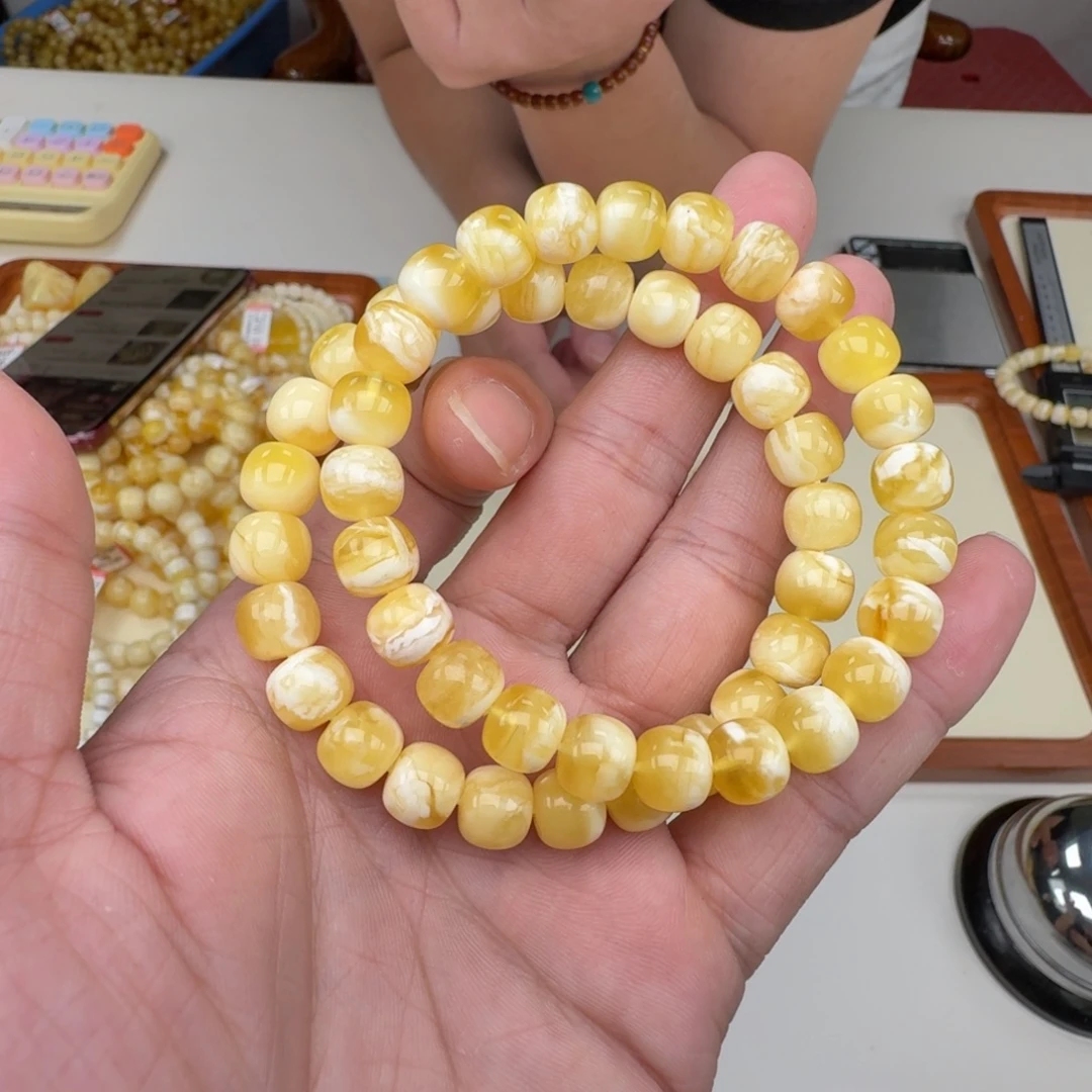 琥珀未镶嵌手链多样性发其一