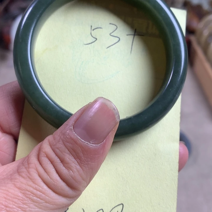 和田玉（糖玉）未镶嵌手镯