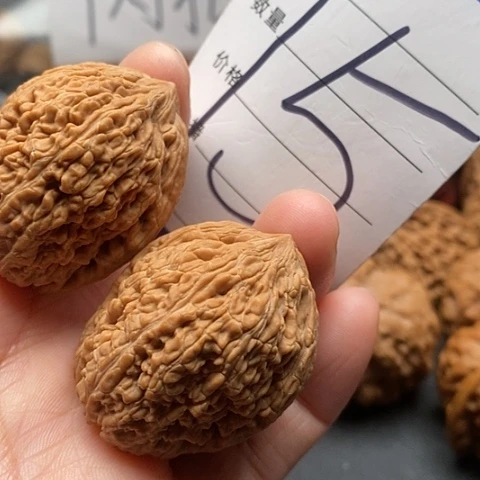 桃核吊坠淞*核桃的营养