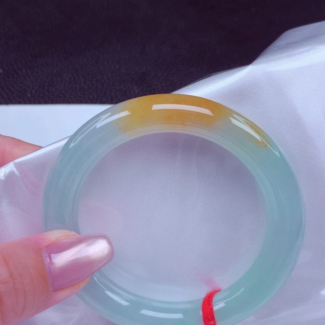 翡翠未镶嵌手镯手镯