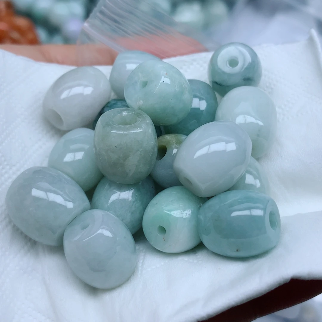 翡翠未镶嵌颈饰珠珠子