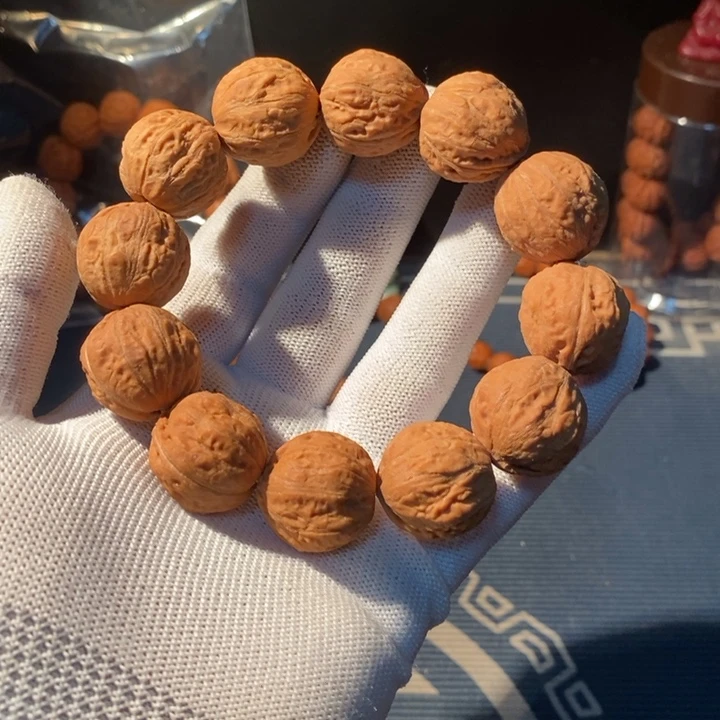 文玩核桃手串……13