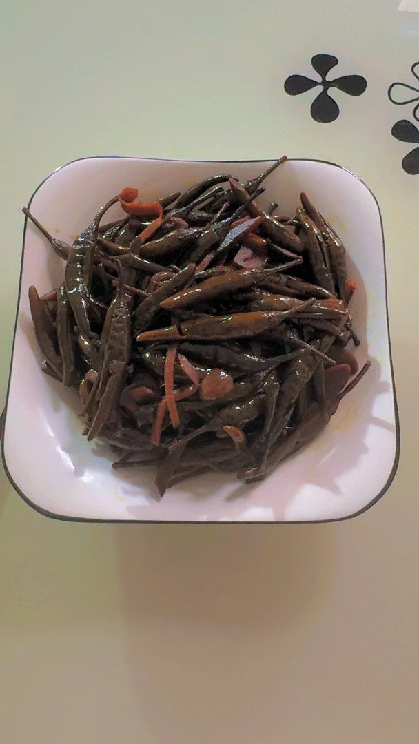 特色腌辣椒开胃小咸菜
