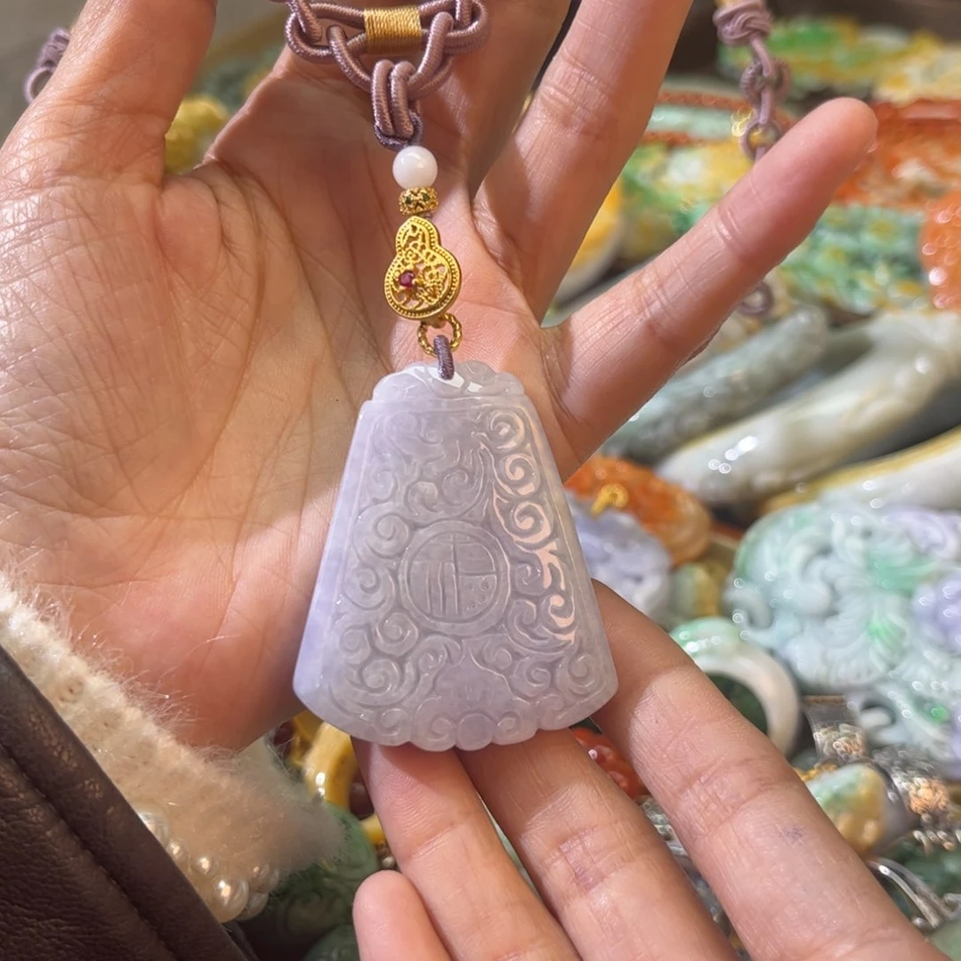 翡翠颈饰未镶嵌待编款