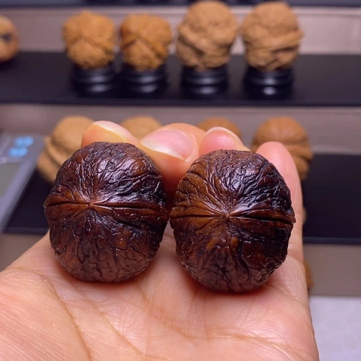 把件文玩核桃圣灵珠地闷22