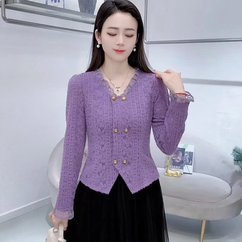 法式气质V领蕾丝衫女士春秋新款修身百搭打底衫甜美减龄洋气上衣