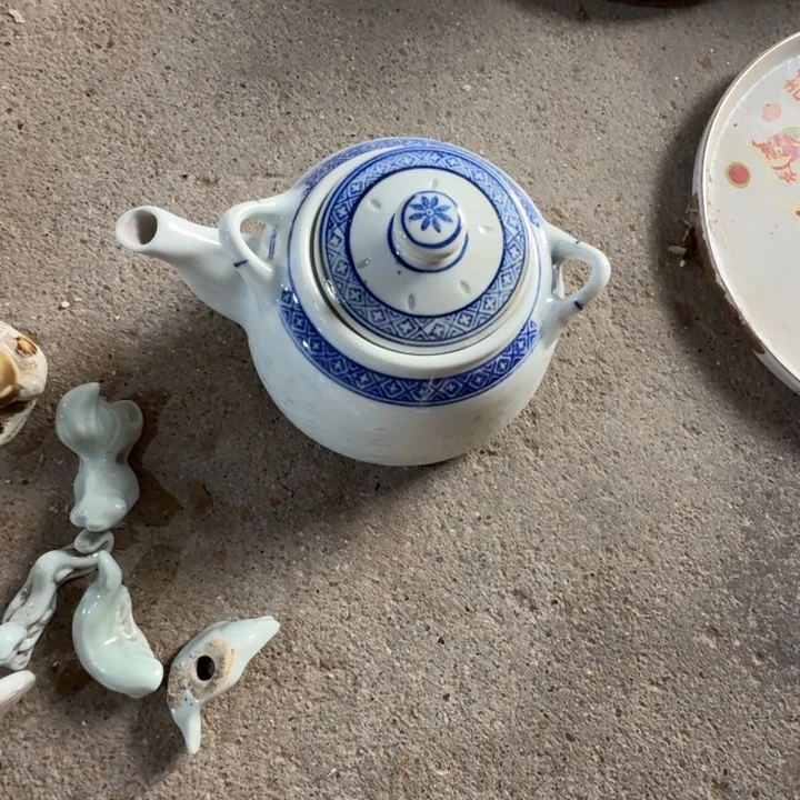 景德镇的陶瓷瓷器