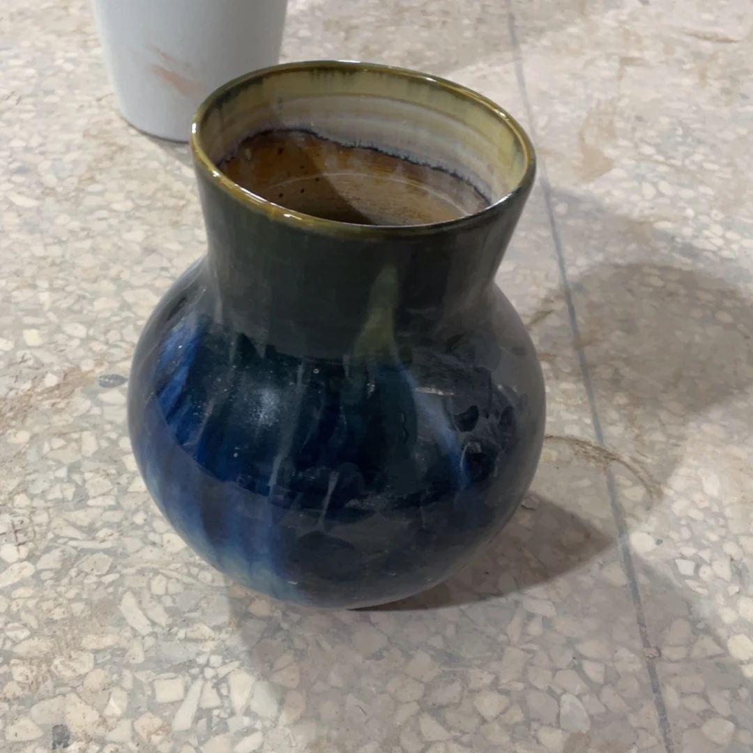 陶瓷高度22厘米口径12厘米