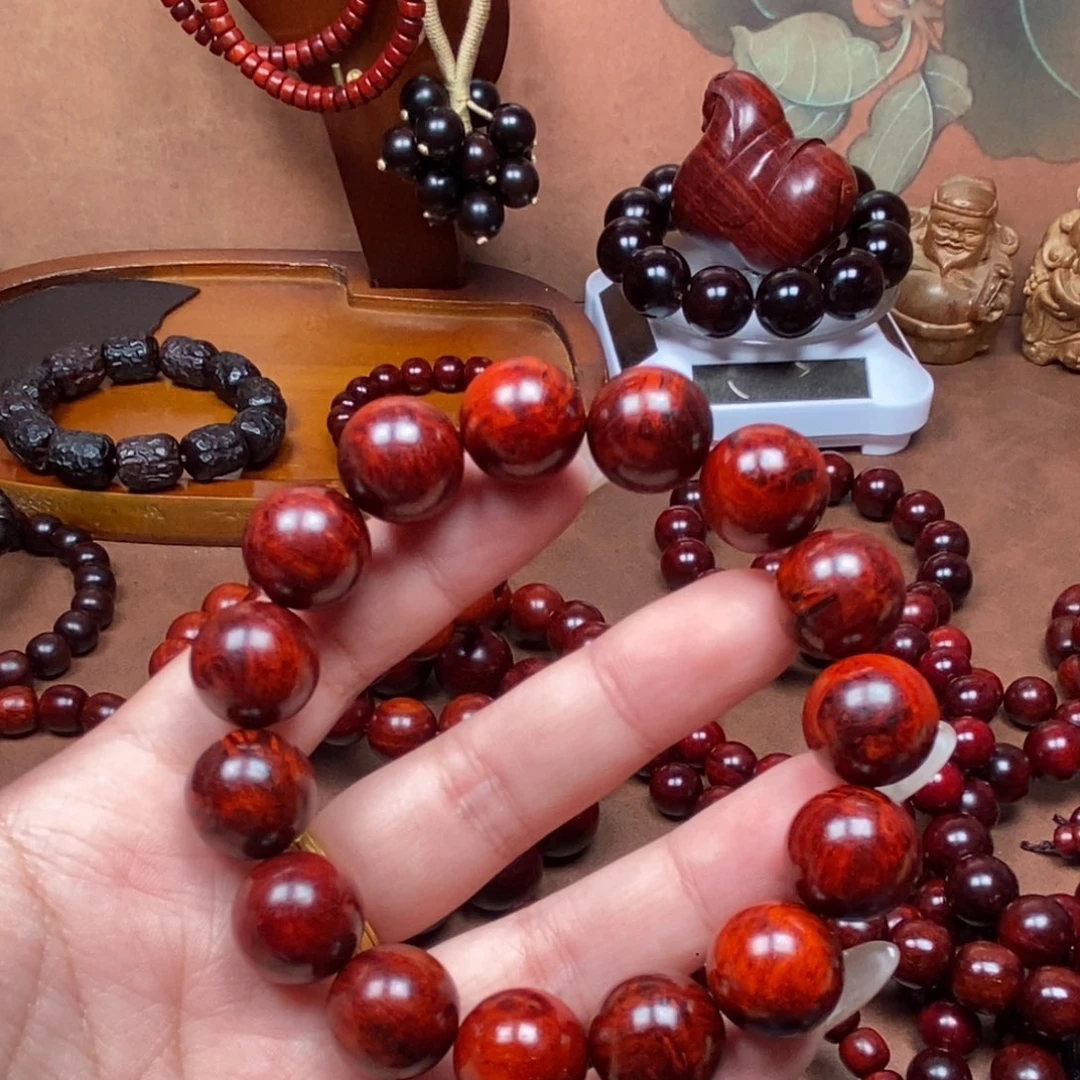 移****檀香紫檀（小叶紫檀）1.5