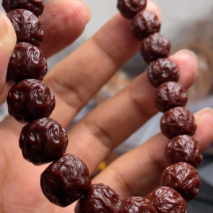 猴头核桃吊坠文玩手串