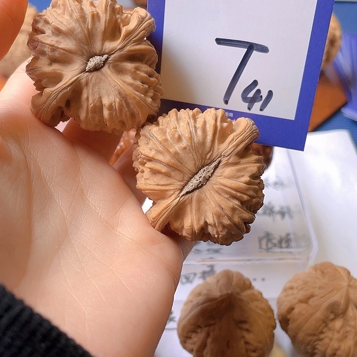 文玩核桃把件落**沉文玩核桃41