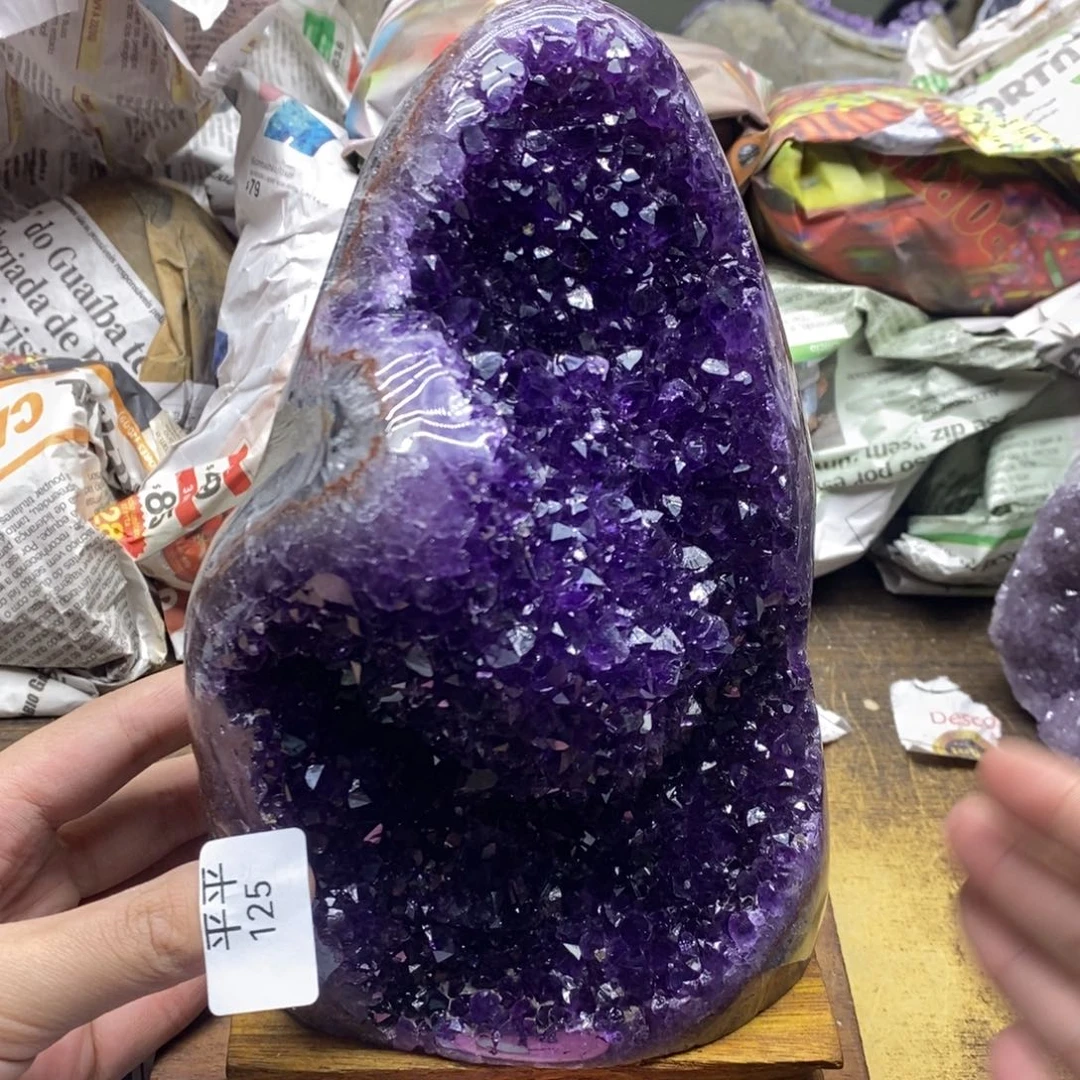 紫晶乌拉圭未镶嵌