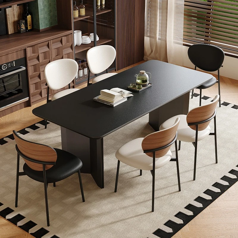 黑色岩板餐桌小户型家用现代简约中古风桌子饭桌客厅2025新款餐桌