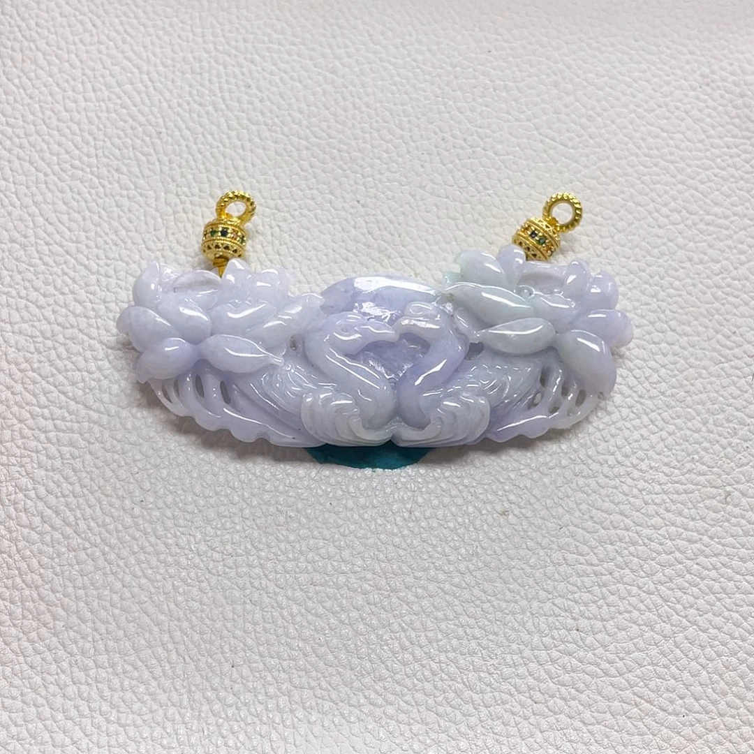 翡翠未镶嵌颈饰蓝紫锁骨