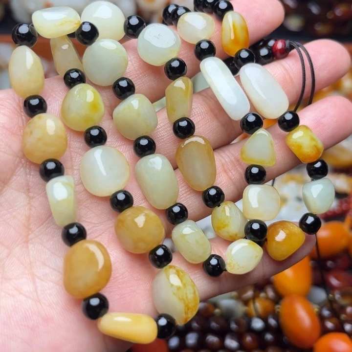 和田玉未镶嵌手链