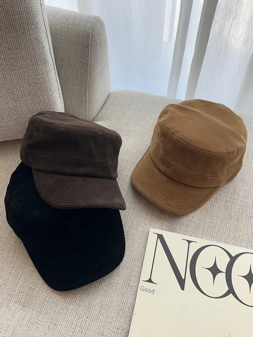 麂皮绒平顶马术帽子女秋冬利落版型韩系古早味平顶鸭舌帽显脸小