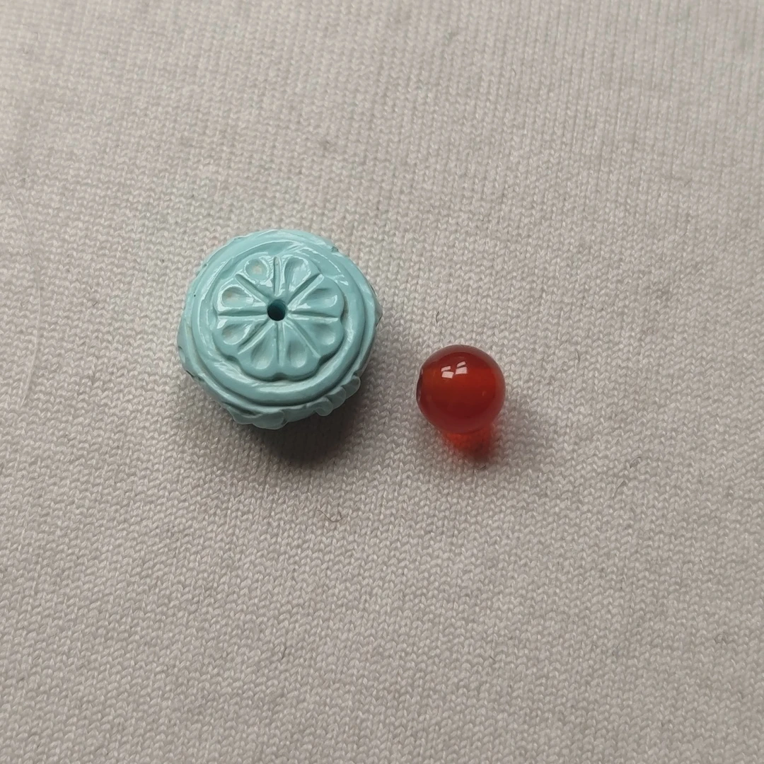 玛瑙南红六字真言