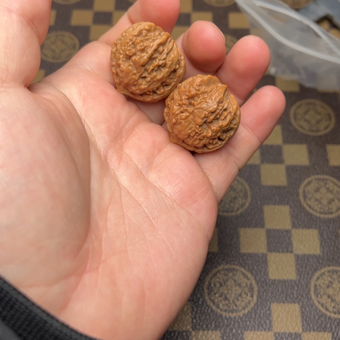 文玩核桃把件61000000000