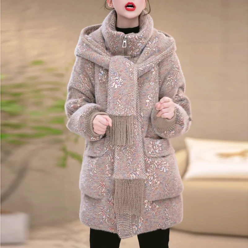 轻奢风立领羽绒服女2025新款冬季今年流行爆款宽松保暖白鸭绒外套