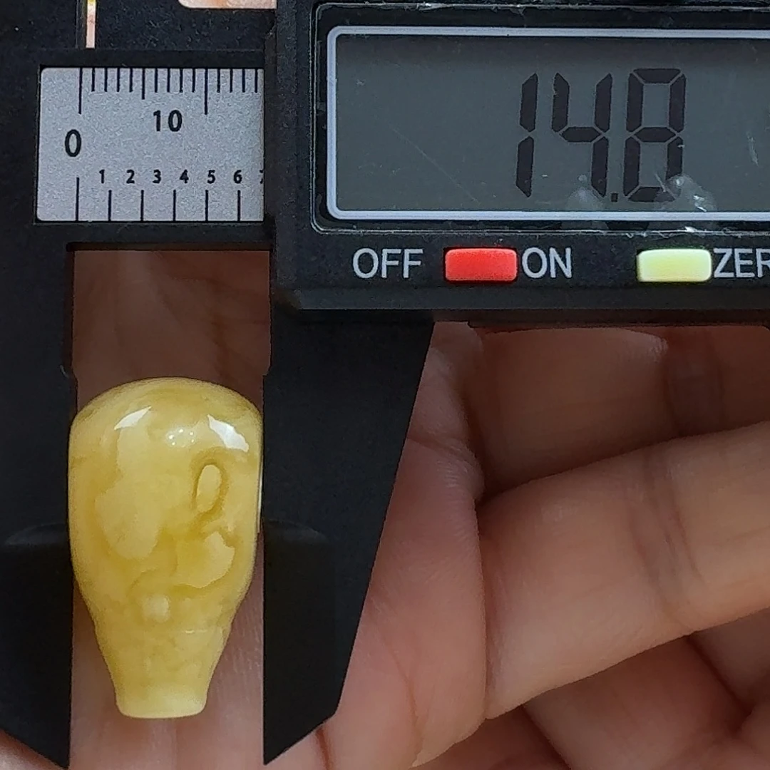 蜜蜡未镶嵌裸石42