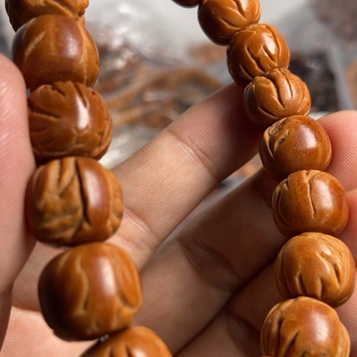 桃核吊坠不需要的朋友