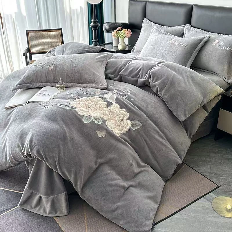 【专卖店高货】牛奶绒高货四件套花好月圆-灰