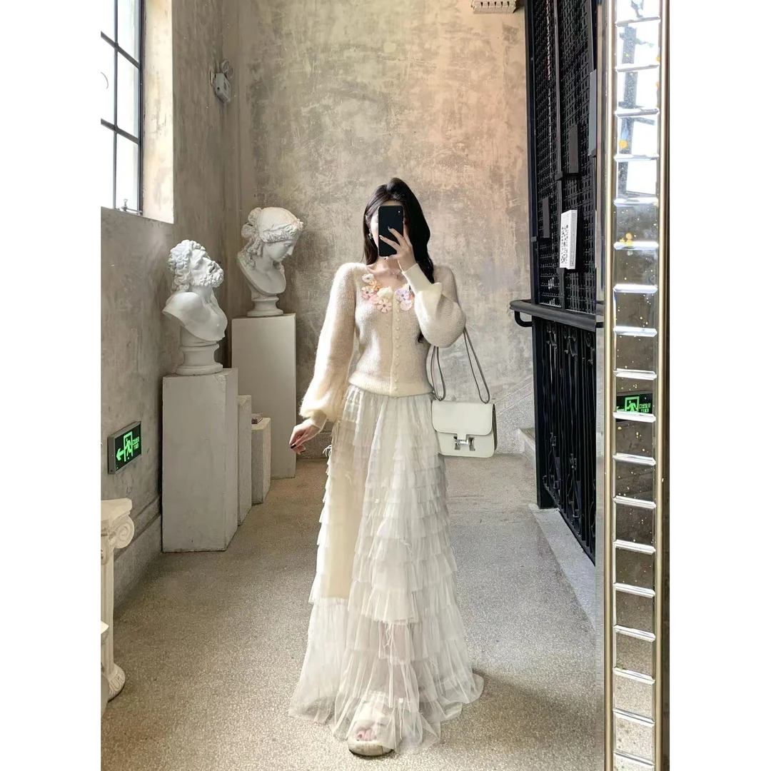 韩系甜美温柔风套装女秋季2025新款立体花朵针织开衫半身裙两件套