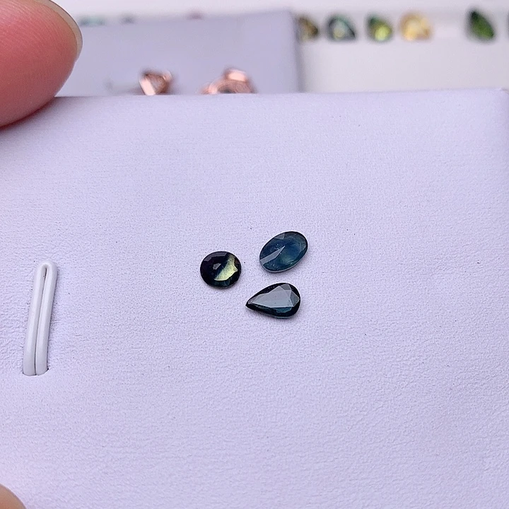 ****蓝宝石裸石未镶嵌