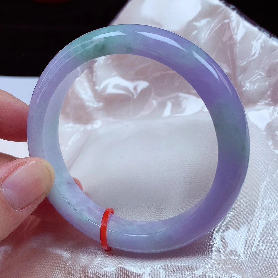 翡翠手镯未镶嵌57圈