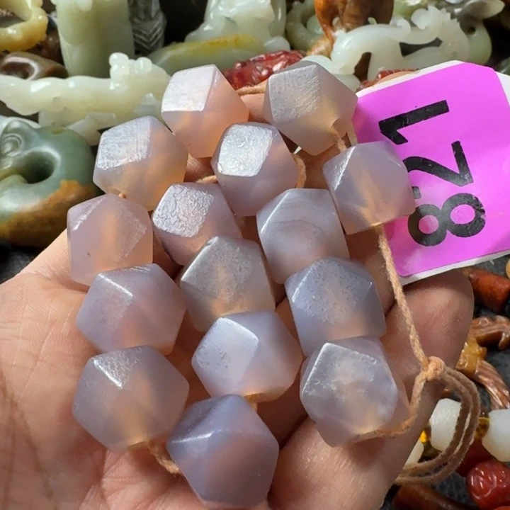 玛瑙/玉髓颈饰合金